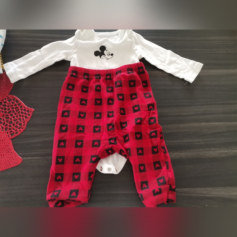 Disney Joe Fresh matching set size 3-6 M